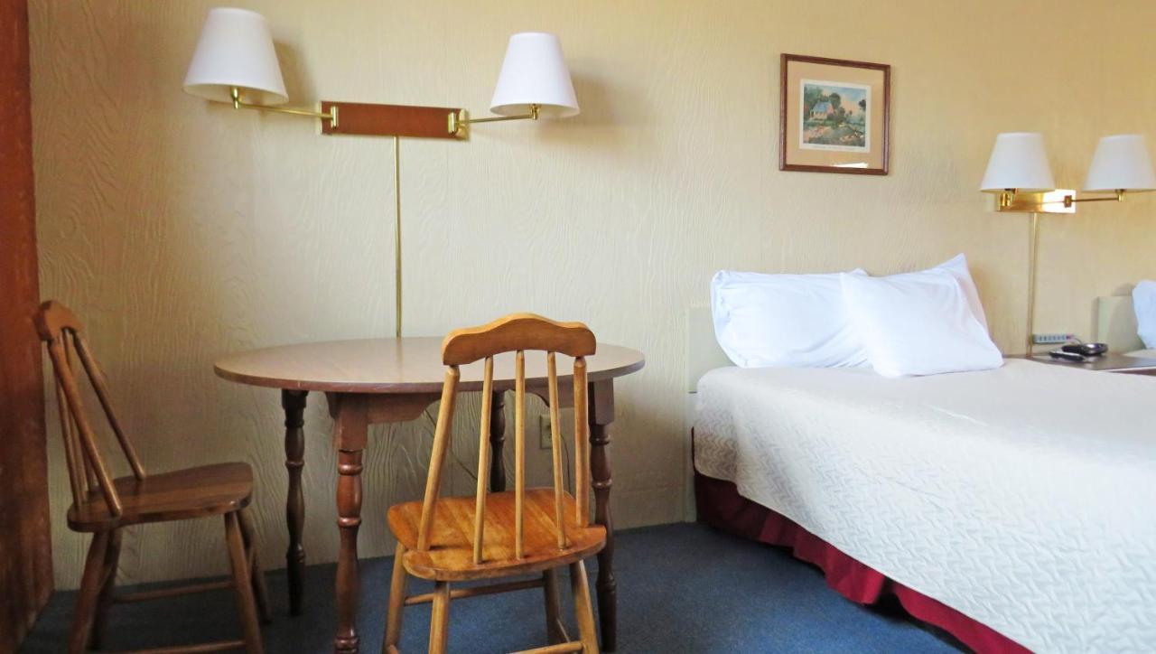 Indianhead Ironwood Hotel エクステリア 写真